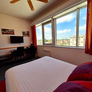 Superior Zimmer mit Kingsize-Bett